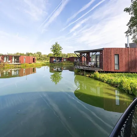 Cozy & Shared Pools